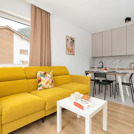 Apartment Elegant In With Mountain View And Balcony By Renters